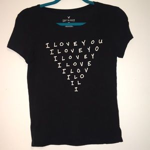 Super cute graphic tee!